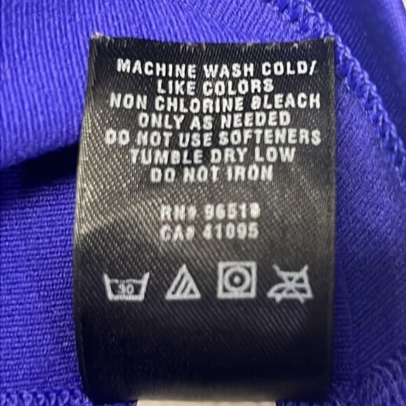 Under Armour Women’s Purple Fitted ColdGear Mock Neck Fit and Flare Pullover-Med - Picture 13 of 14